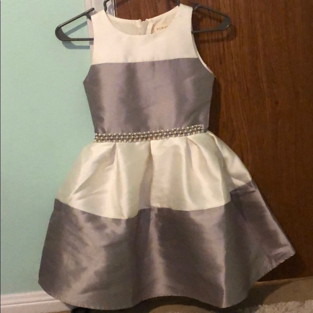 “BTWEEN” dress